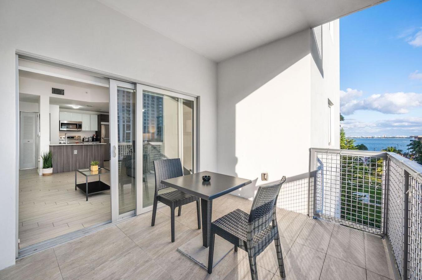 Subtle 2 Bed In Edgewater Downtown With Free Parking Apartman Miami Kültér fotó